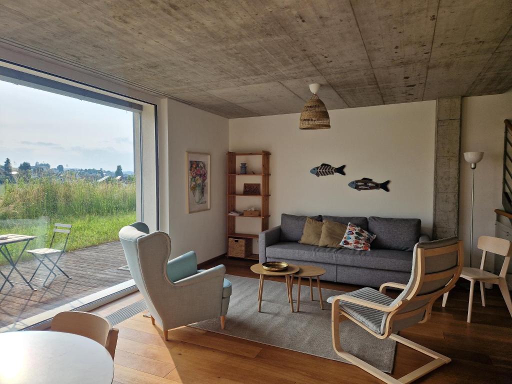 Posezení v ubytování Wonderful cozy apartment very well located