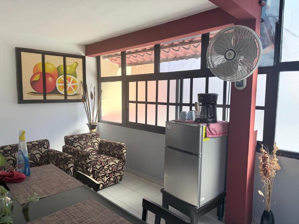 Depto. MAIA: A/C, agua caliente, WiFi, tv, cable. - Apartment Mit 1 Schlafzimmer