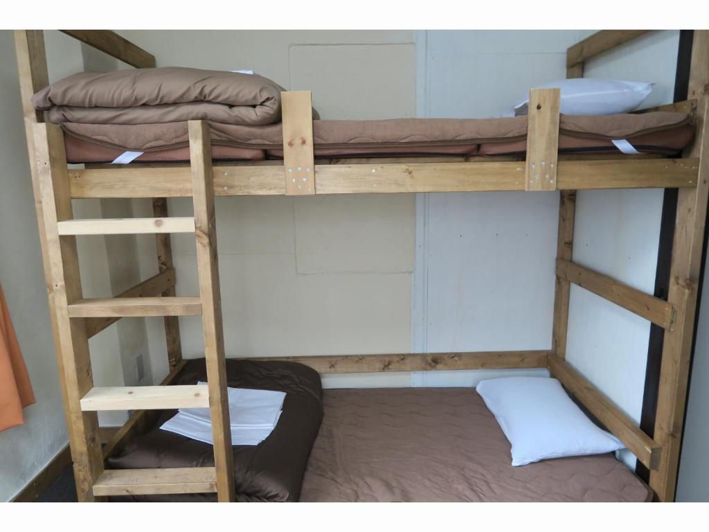 Takamatsu Guesthouse BJ Station - Quadruple Room
