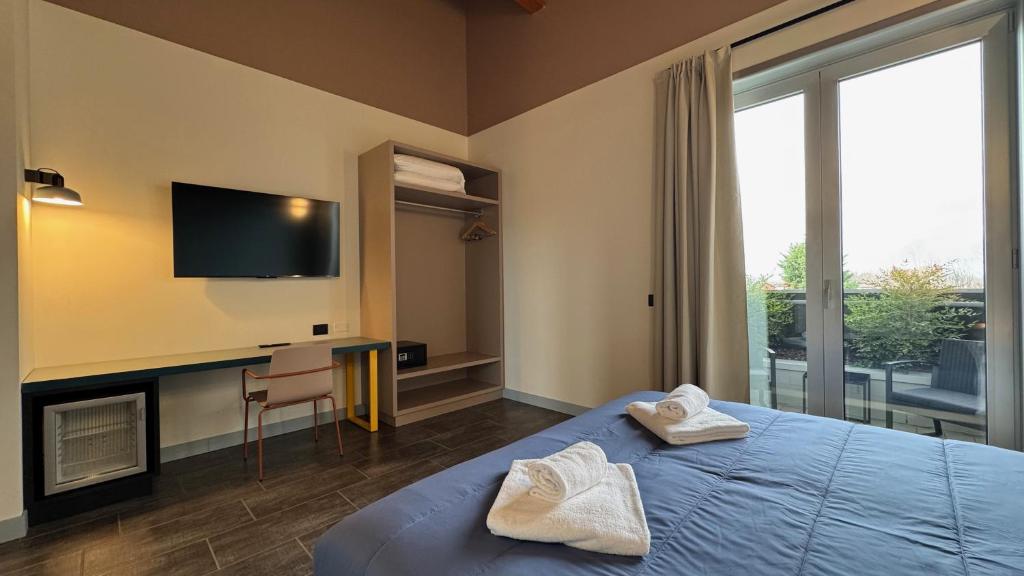 HC Hotel Manerbio Loft - Double Room With Balcony