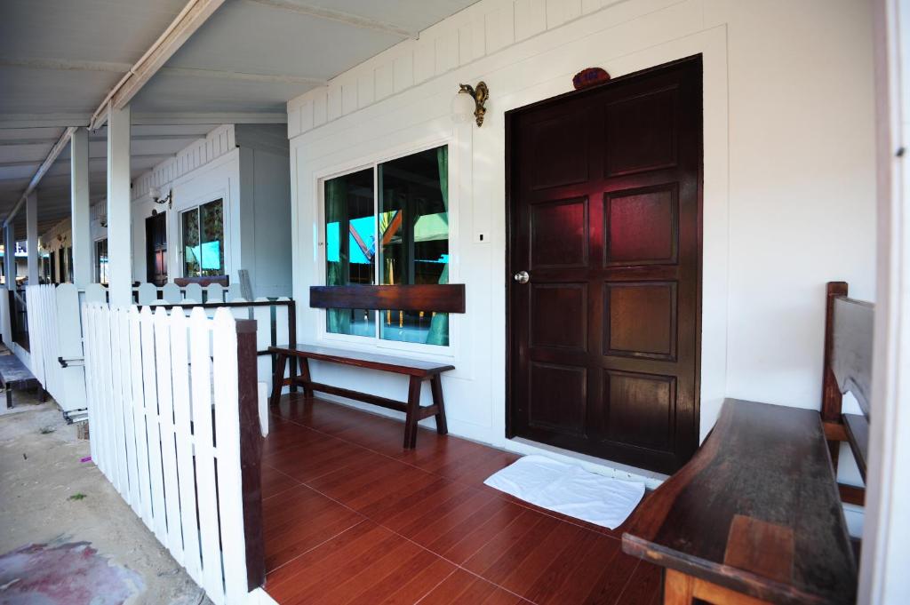 Foto de la galeria de Phi Phi Twin Palms Bungalow a l'illa de Phi Phi