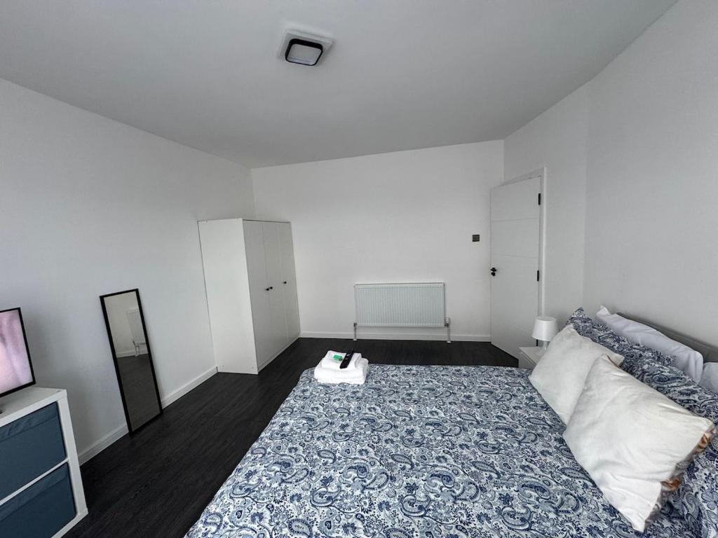 Afbeelding uit fotogalerij van BXH B3 Spacious Dbl Room Bexleyheath in Bexleyheath