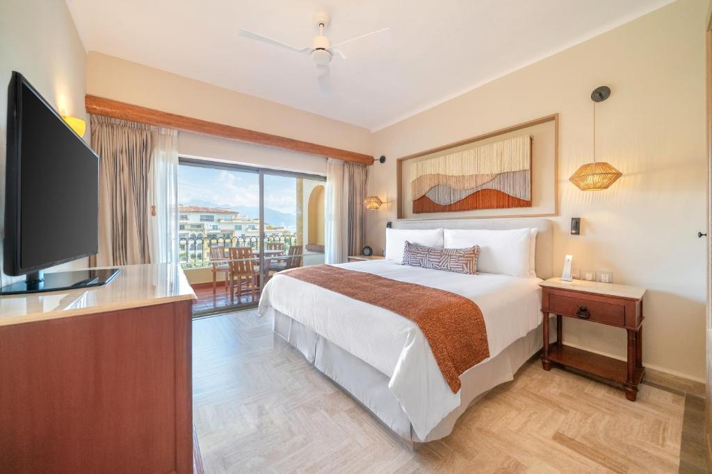 Velas Vallarta Suite Resort