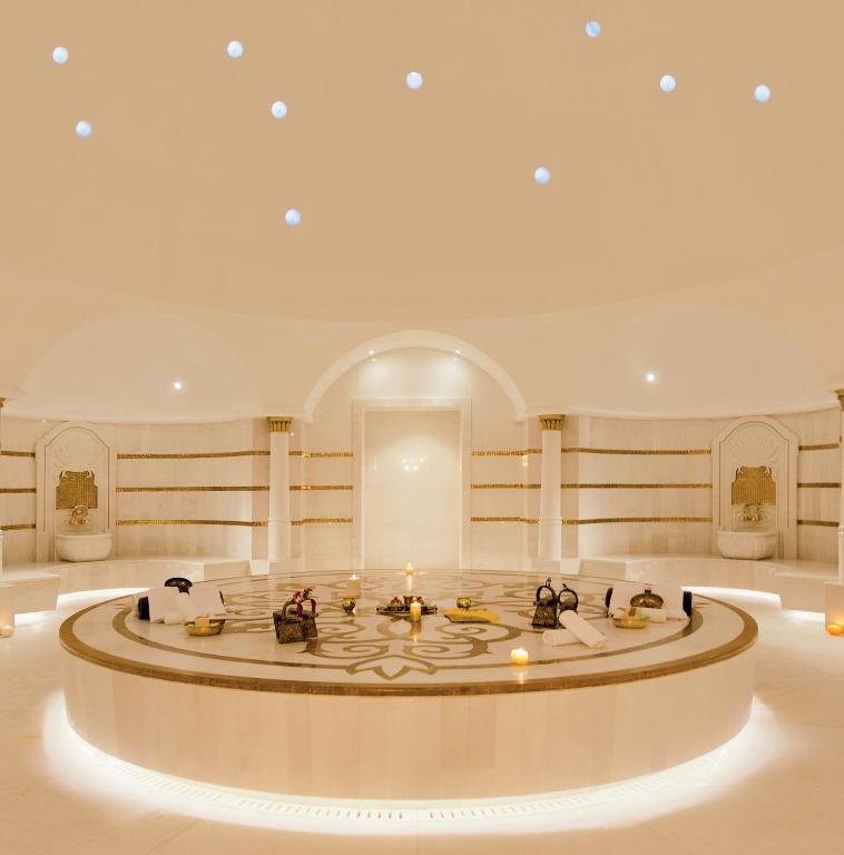 a large room with a large circle in the middle at CVK Park Bosphorus Hotel Istanbul in Istanbul