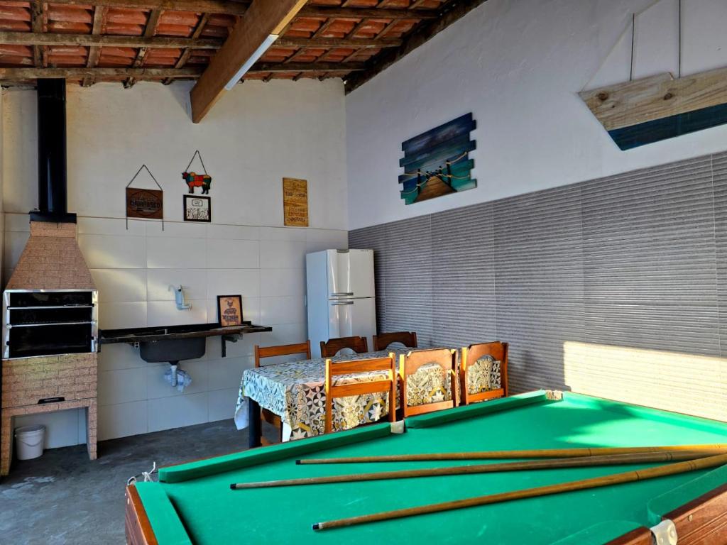 Et tv og/eller underholdning på Casa no Centro 600m da Praia