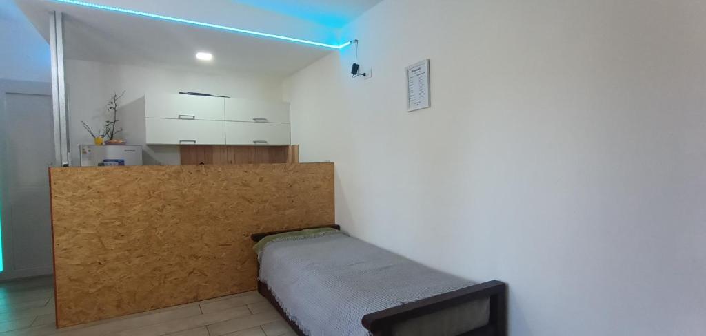 Zimmer mit einem Bett in einem Zimmer in der Unterkunft Corazón de viajero in Mar del Plata