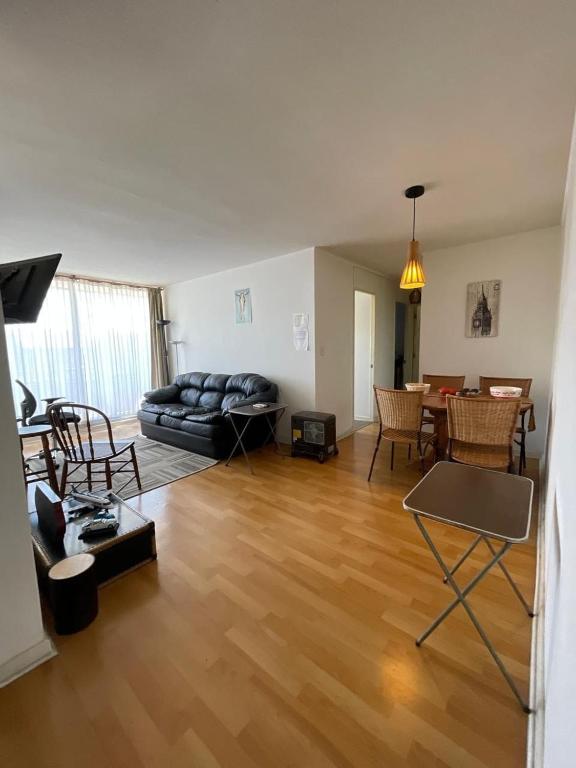 Χώρος καθιστικού στο Comfortable apartment for rent