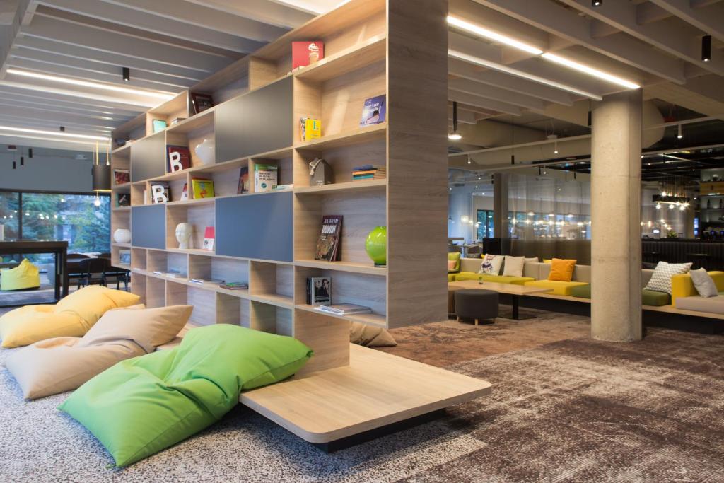 Posedenie v ubytovaní Novotel Wrocław Centrum