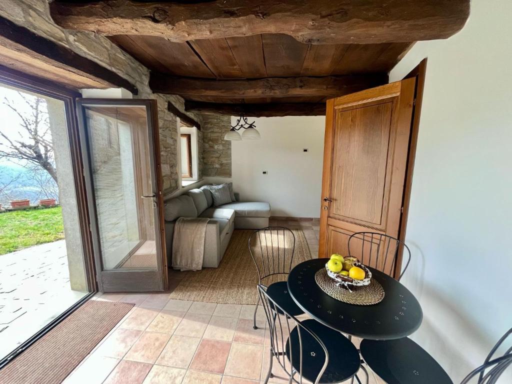 Apartment Cascina Bricco - Perletto Ferienwohnung by Interhome