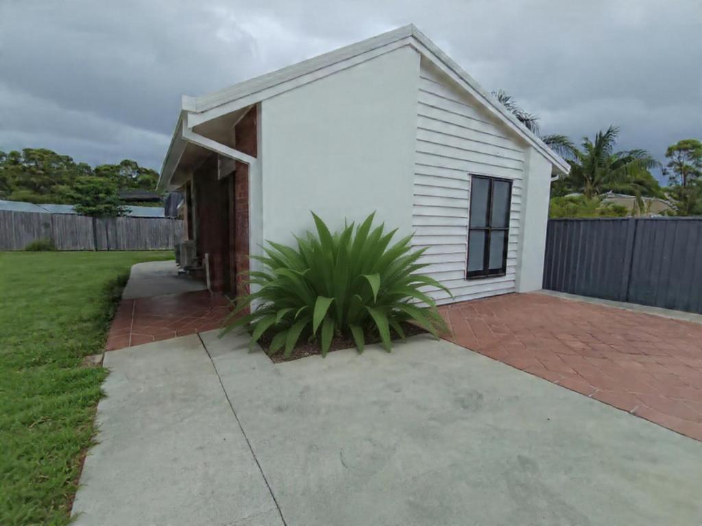 Το κτήριο όπου στεγάζεται  το διαμέρισμα