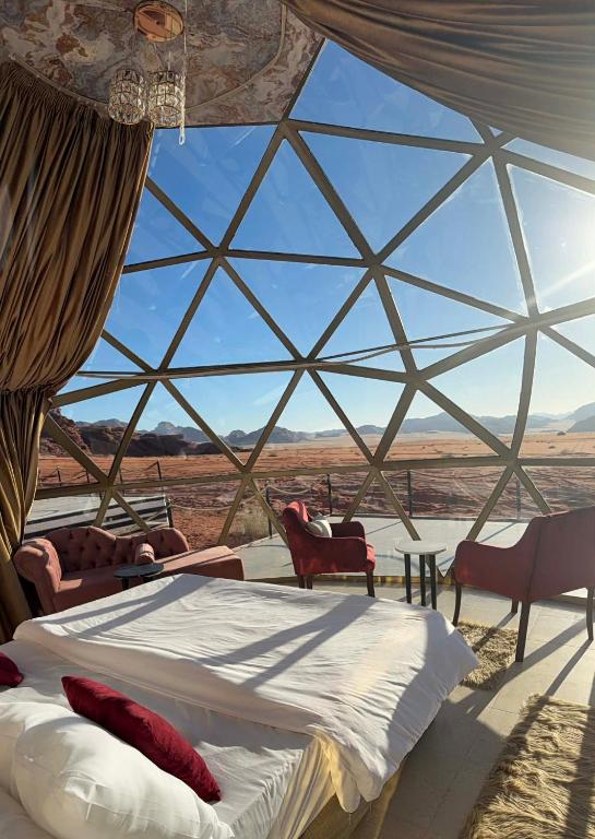 Wadi Rum Bubble Dream