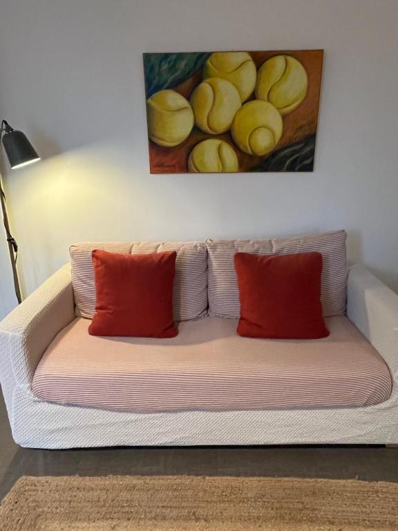 Et opholdsområde på Charmante maison entre Marché et Tourelles