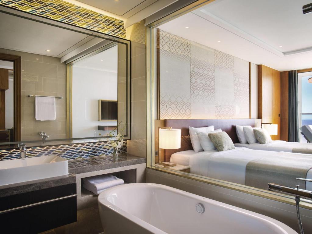 Phòng Deluxe 2 Giường Đơn Nhìn Ra Biển