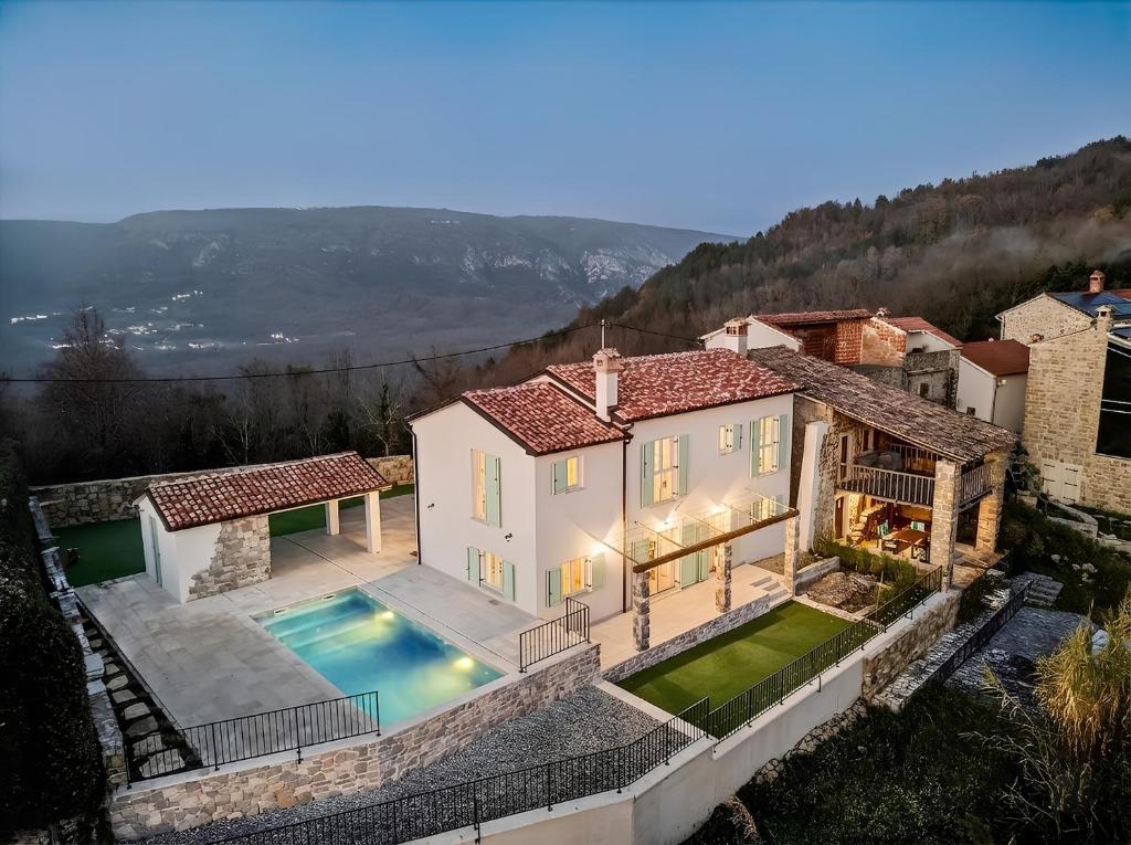 Swimmingpoolen hos eller tæt på Vacation Home Amore