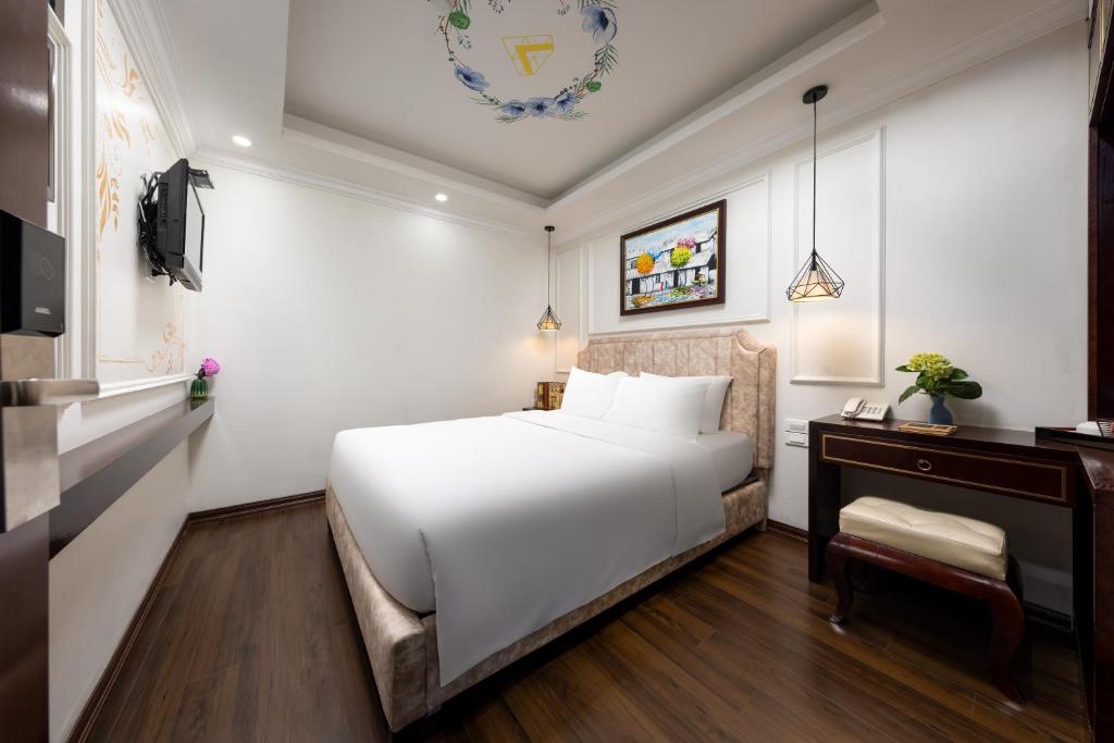 Golden Legend Palace Hotel & Travel - 1