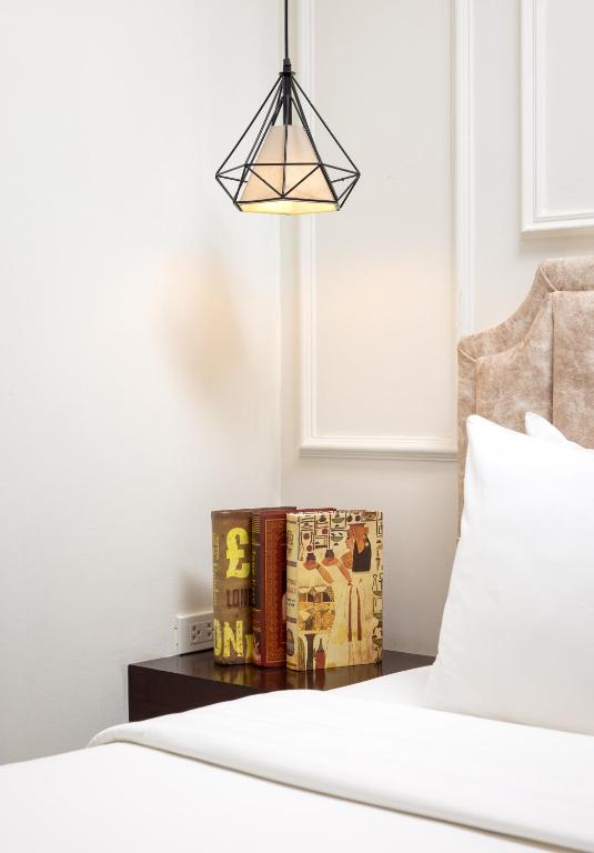 Golden Legend Palace Hotel & Travel - 5