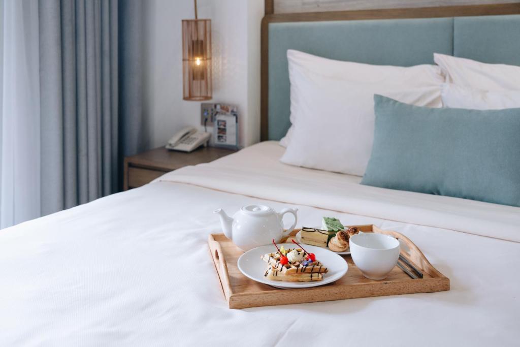 Executive Double (City View) + Free Afternoon Tea