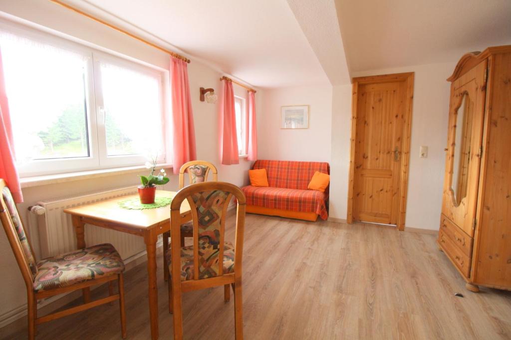 Posezení v ubytování Hotel Brockenstübchen