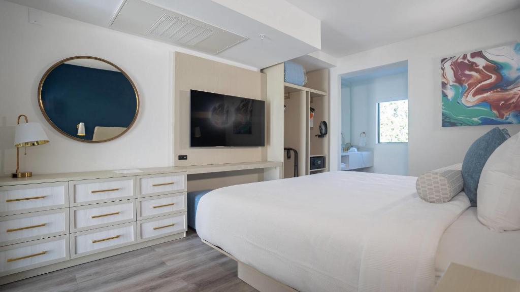 DASKK Orlando Hotel near Universal Blvd, an Ascend Collection Hotel - Suite King Con Sofá Cama