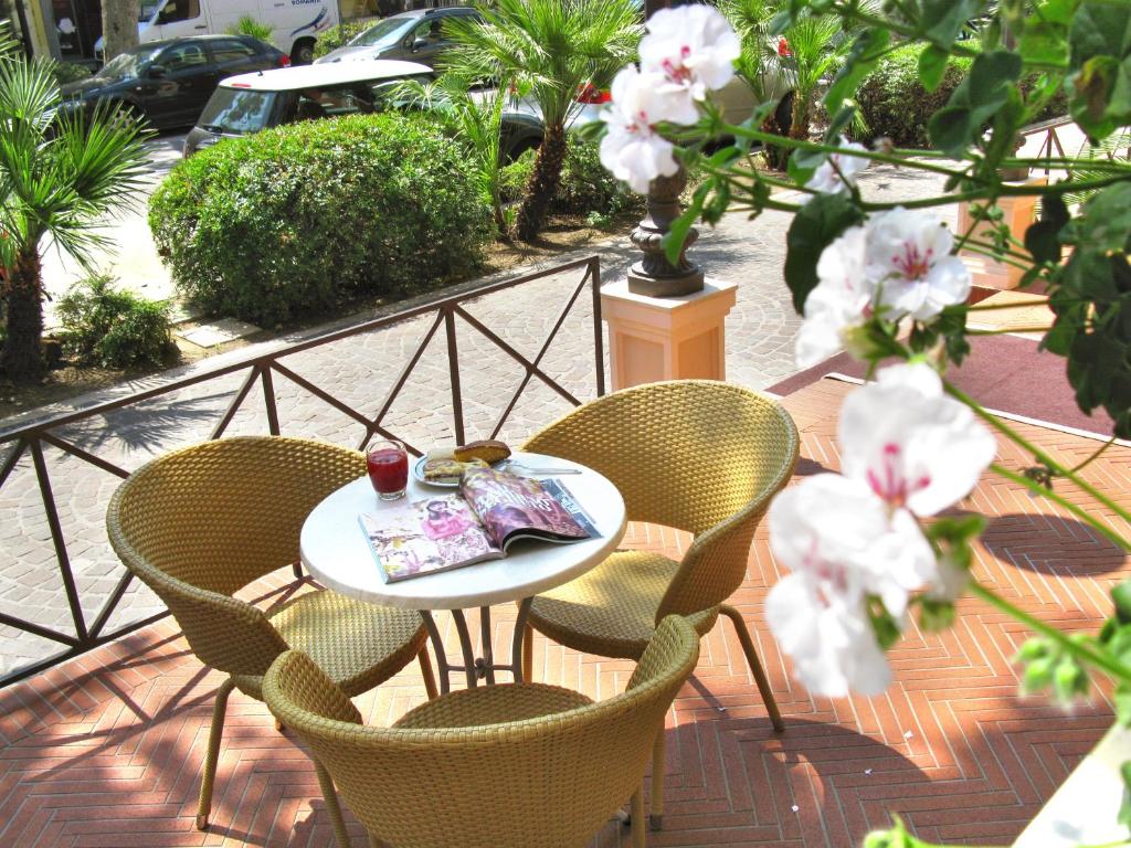 Hotel Villa Luigia - Resim 27