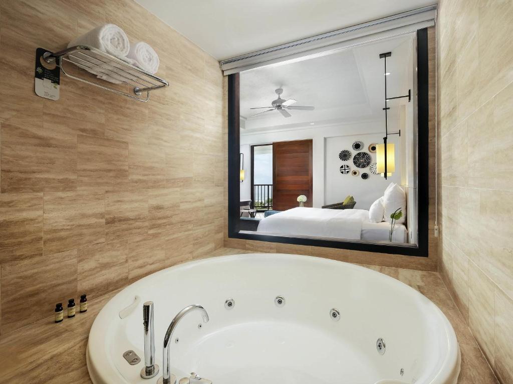 Suite kiểu Căn hộ áp mái có Ban công