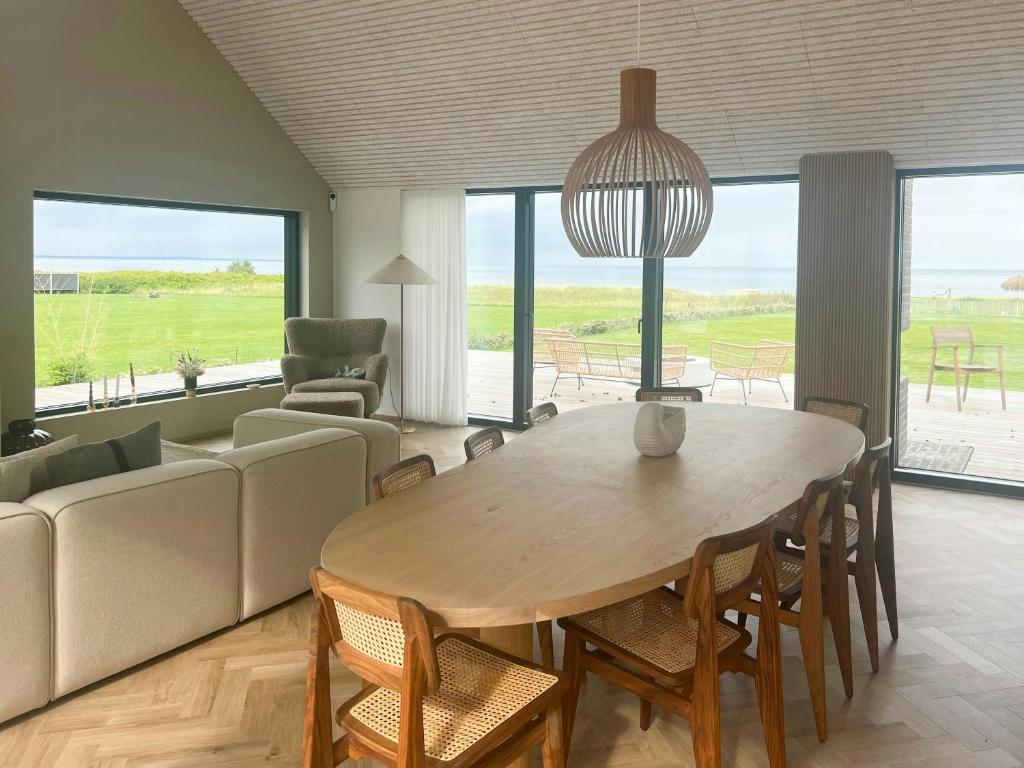 Χώρος καθιστικού στο Unique Holiday Home Directly On The Beach