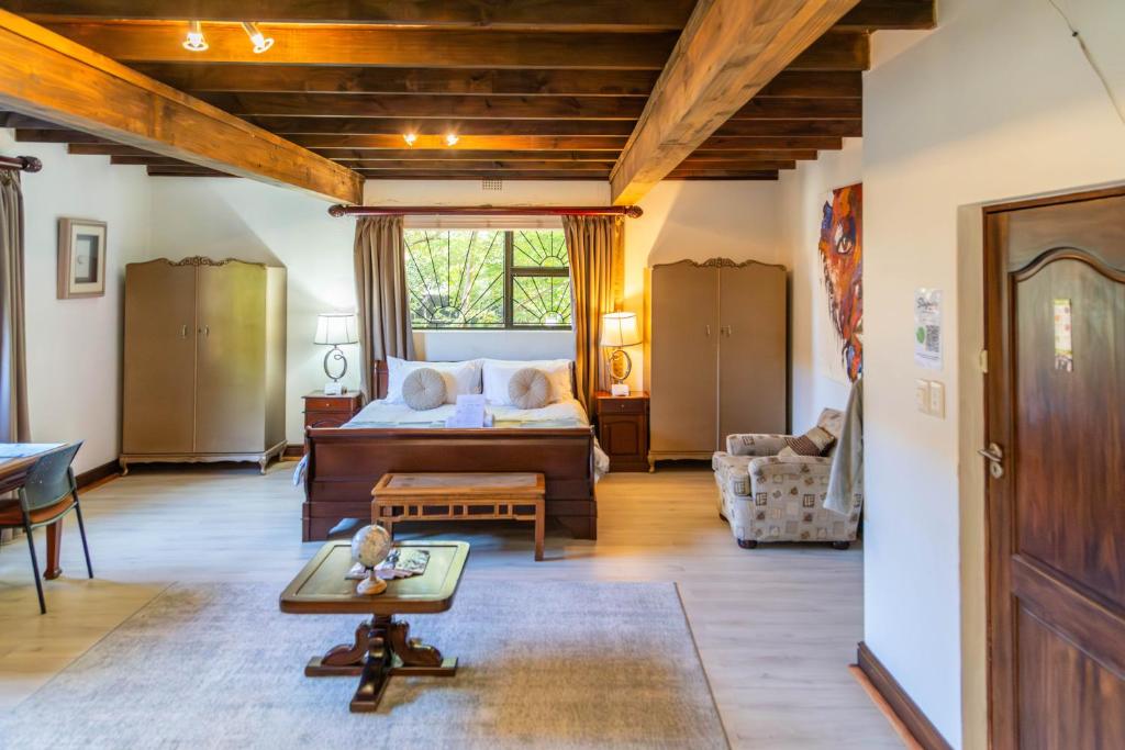 En eller flere senge i et værelse på Staymore