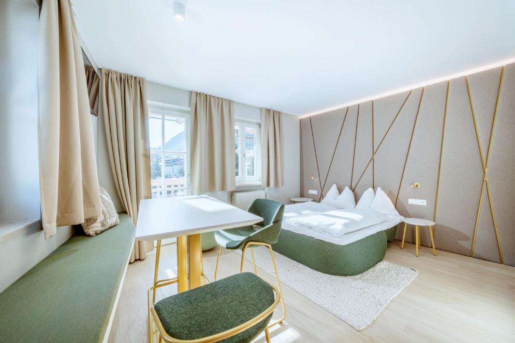 Crystls Aparthotel - 12