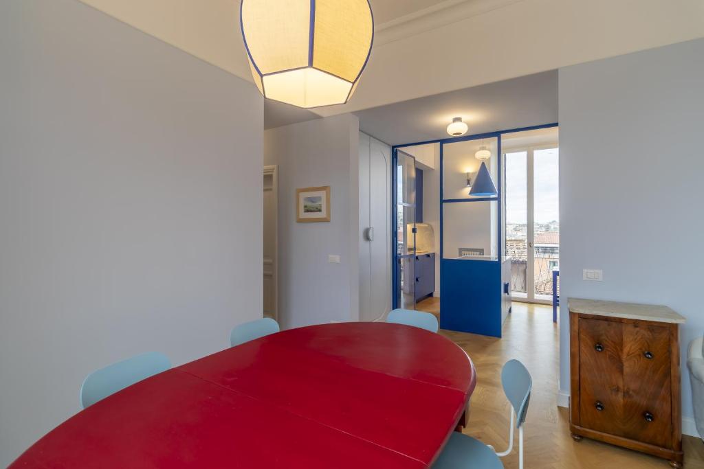 Roma Vincoli Charming Apartment
