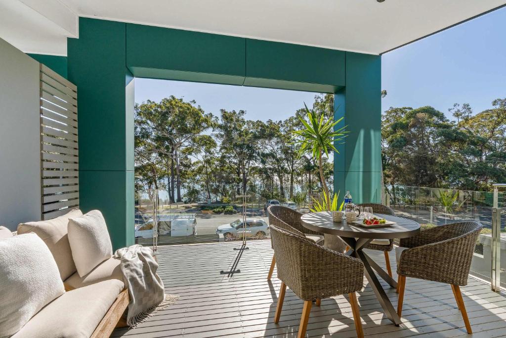 Khu vực ghế ngồi tại Bay Breeze - 3BR apt in the heart of Huskisson