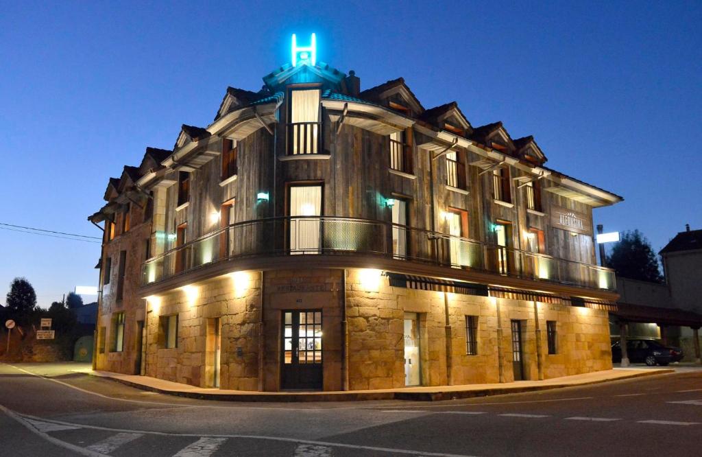 Budova, v ktorej sa hotel nachádza