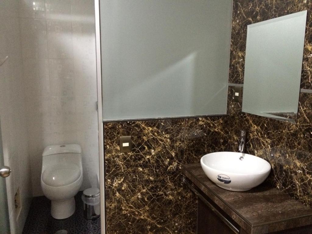 Koupelna v ubytování Hostal Gold Star