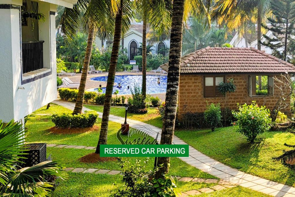 Κήπος έξω από το Susegad Suites Goa Apartments & Villas with Reserved Parking