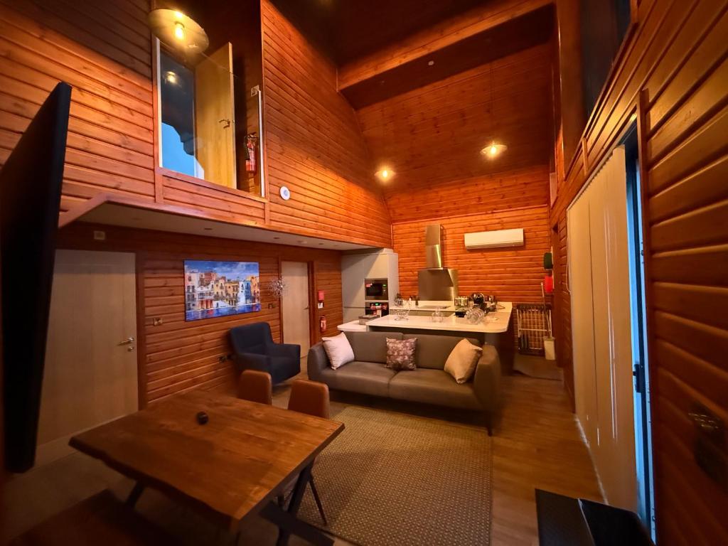 Khu vực ghế ngồi tại Nantsidyll Farm Spa & Holiday Lodges