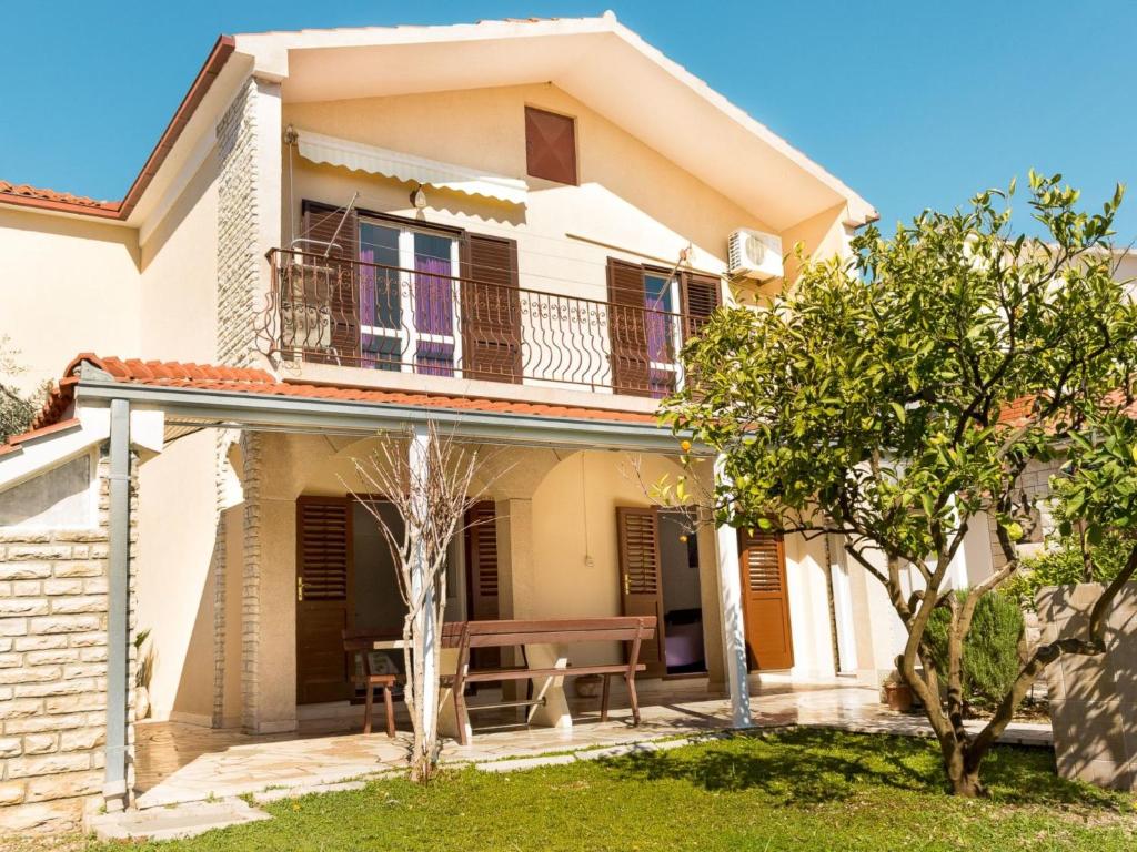Apartment Carpe Diem by Interhome