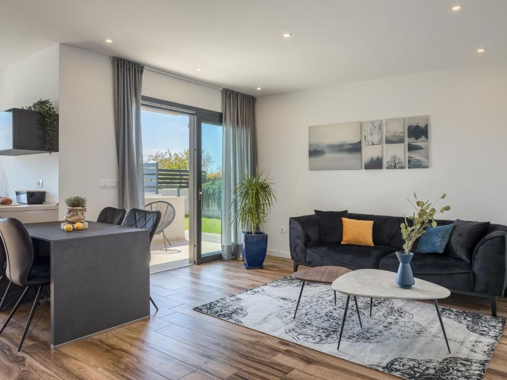 Apartment Erdgeschosswohnung Moonlight mit Terrasse by Interhome