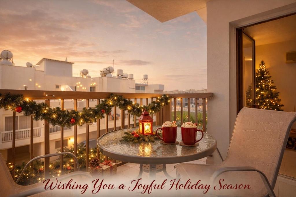 En balkon eller terrasse på Kapparis Beach Escape