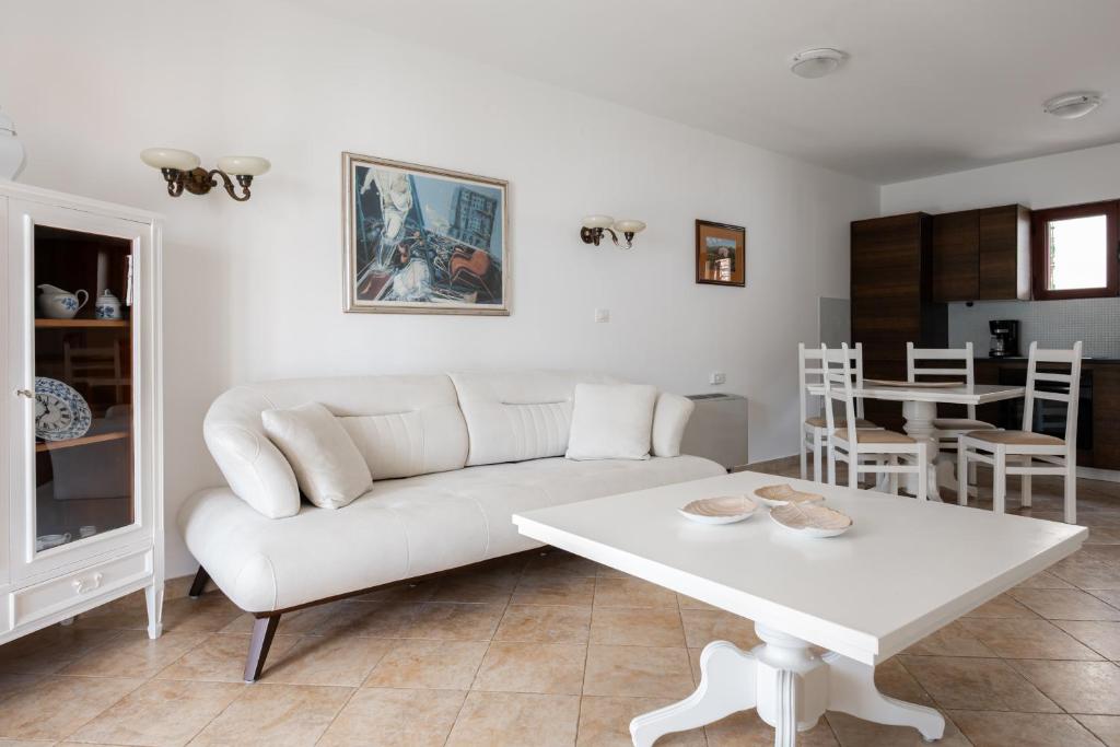 Apartments Feral - 4