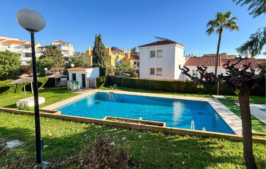 Swimmingpoolen hos eller tæt på Casa Benalgabon