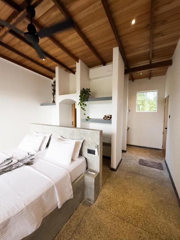 The lookout lodge - 17