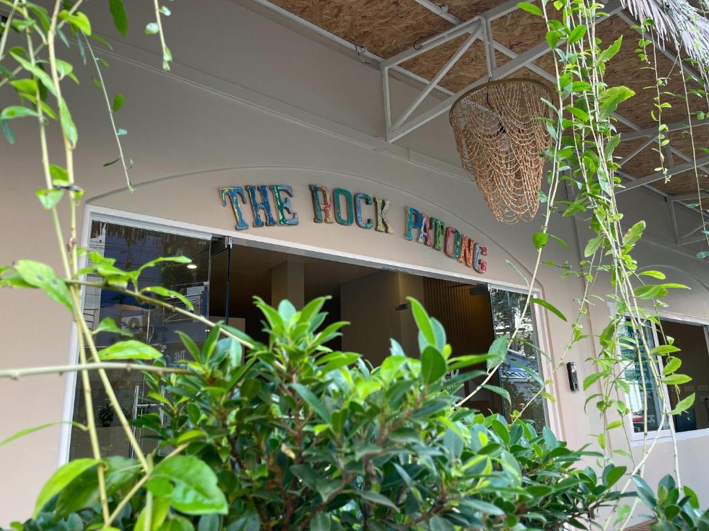 تصویر اتاق‌های The Rock Patong Comfort Stay - تصویر ۲