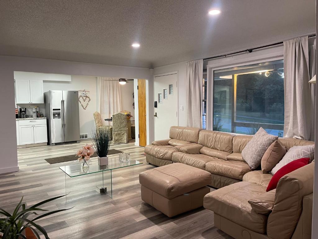 Gallery image of 3bedrooms Creighthon in Omaha