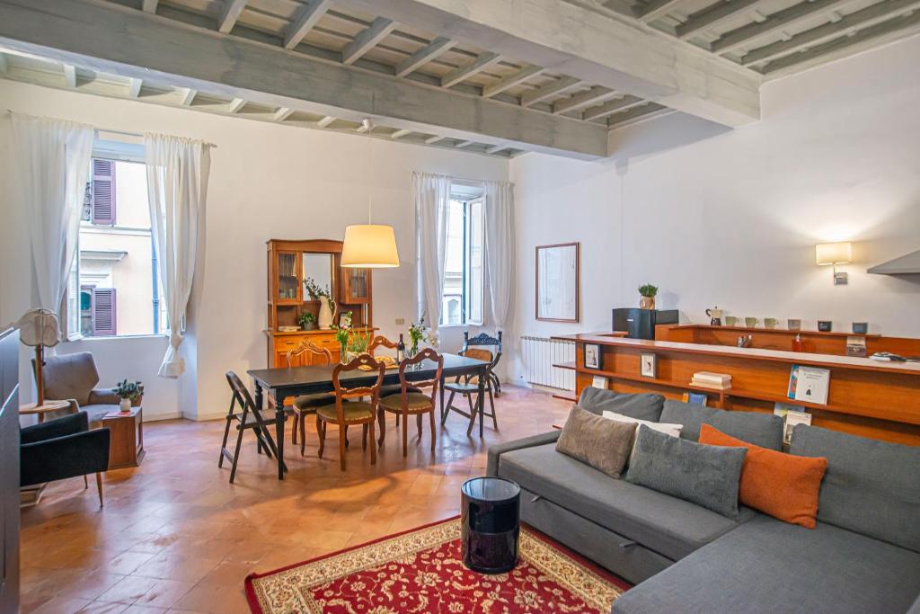 Prestigious Apartment by Navona