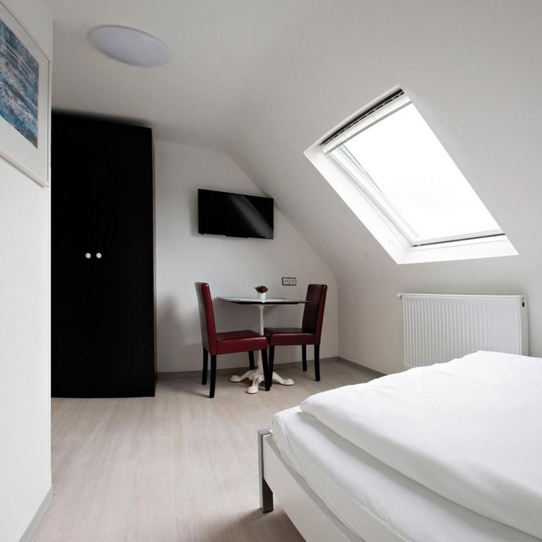 Pension Gino - Comfort Single Room With Shower