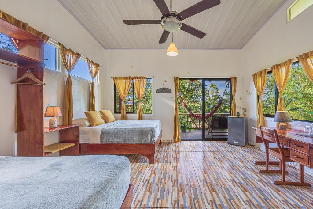 Las Caletas Lodge - Habitación Cuádruple Superior