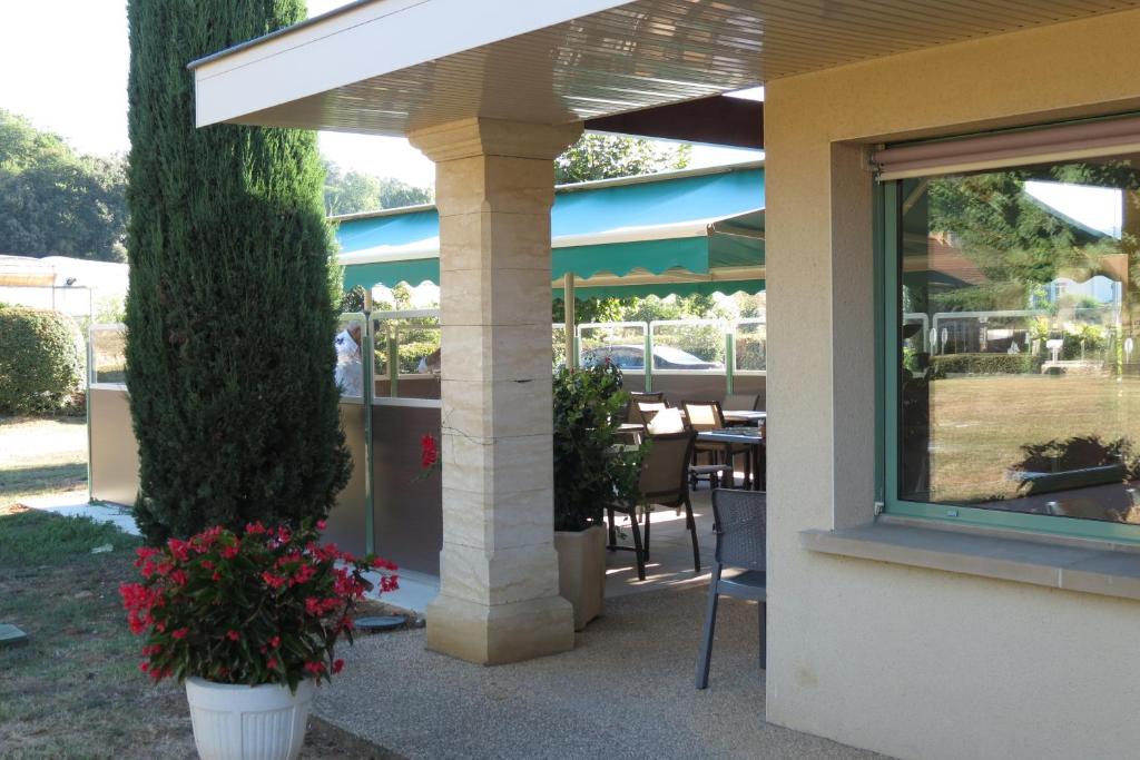 FASTHOTEL Sarlat - Abbys Hotel - 9