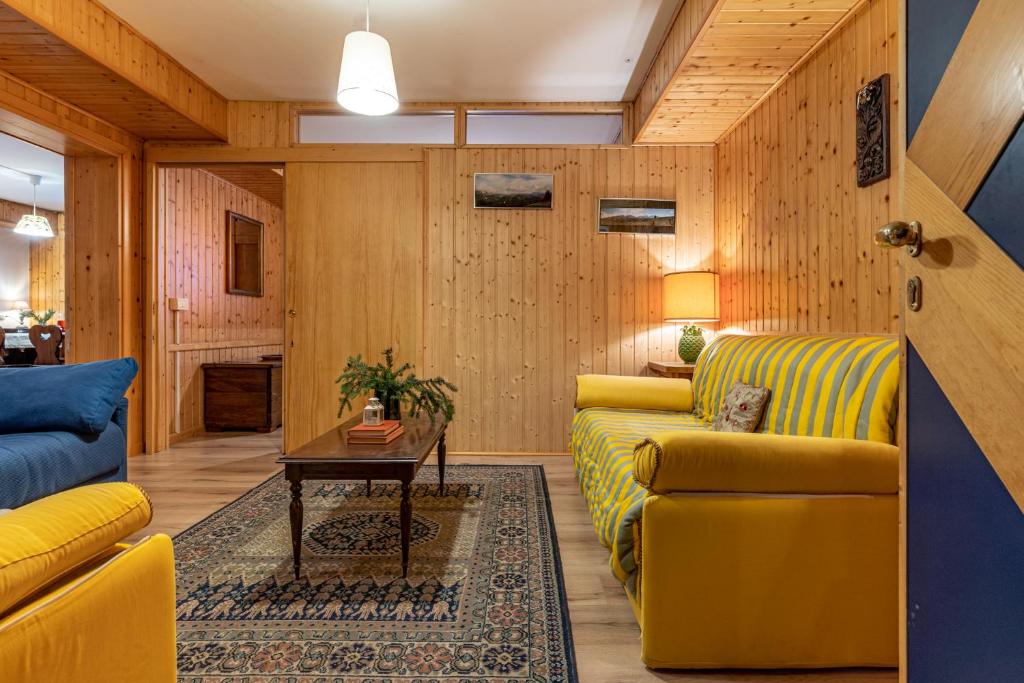 iFlat Taverna Grostè Madonna di Campiglio, Madonna di Campiglio — property photo 1