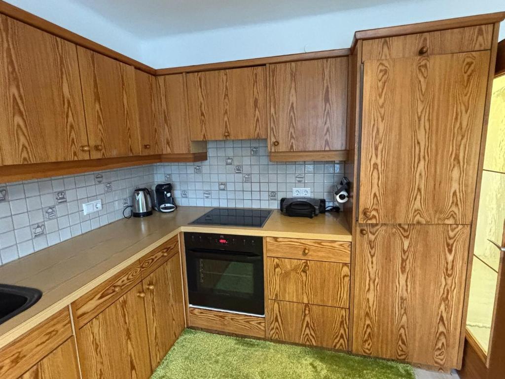 Afbeelding uit fotogalerij van Oberalm Apartment Gemütliche 2 Zimmer Wohnung in Oberalm