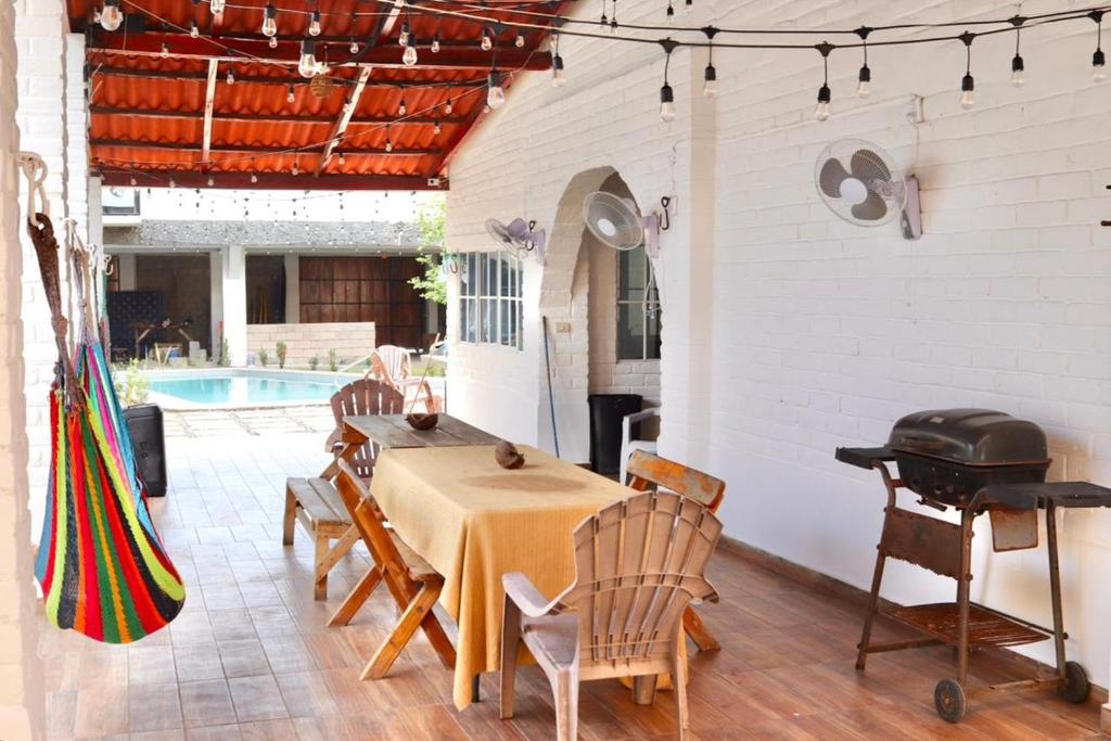 Ảnh trong thư viện ảnh của The Salty Dogs ở Playa San Blas