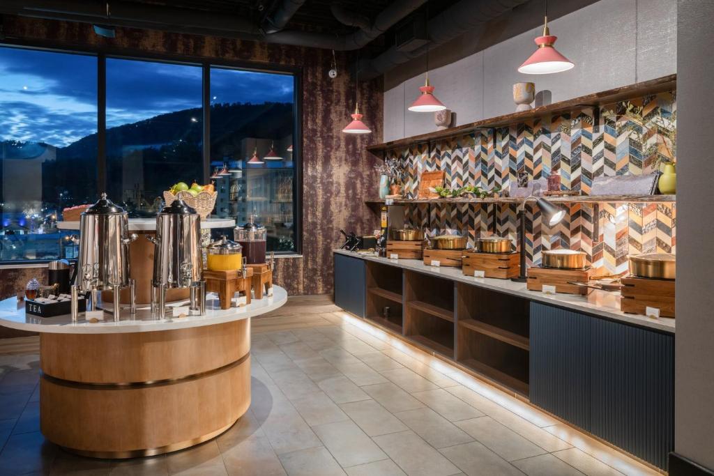 Hotel Indigo Gatlinburg Downtown by IHG photo